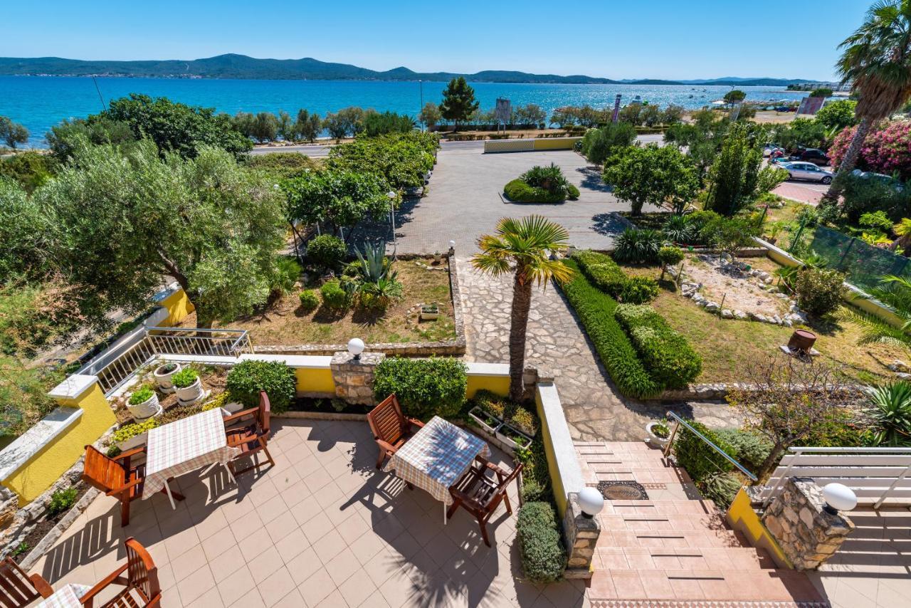 Villa Sunce Sukošan Extérieur photo